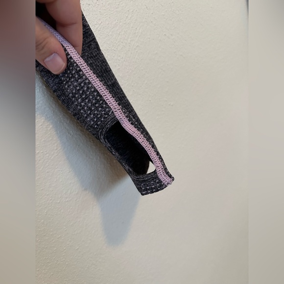 Victorias Secret VS Pink Seamless Cropped Workout Top Size Large Pink Multi - Picture 5 of 13